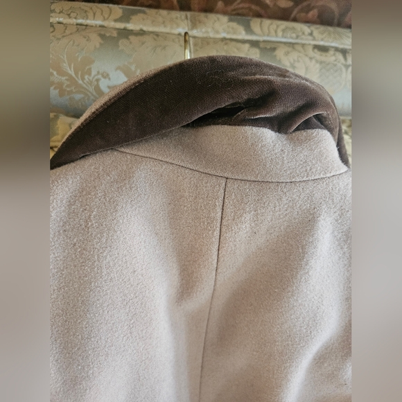 Mango Beige Double-Breasted 51% Wool Coat - Picture 9 of 16